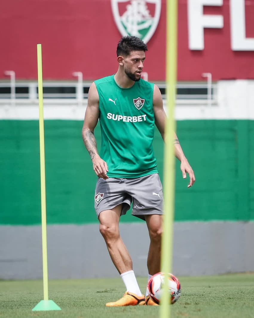 Jemmes em seu primeiro treino como jogador do Fluminense (Foto: Marcelo Gonçalves/Fluminense)