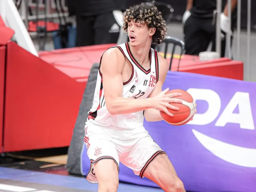 Manel em ação pelo Flamengo (Foto: Reprodução/Instagram)