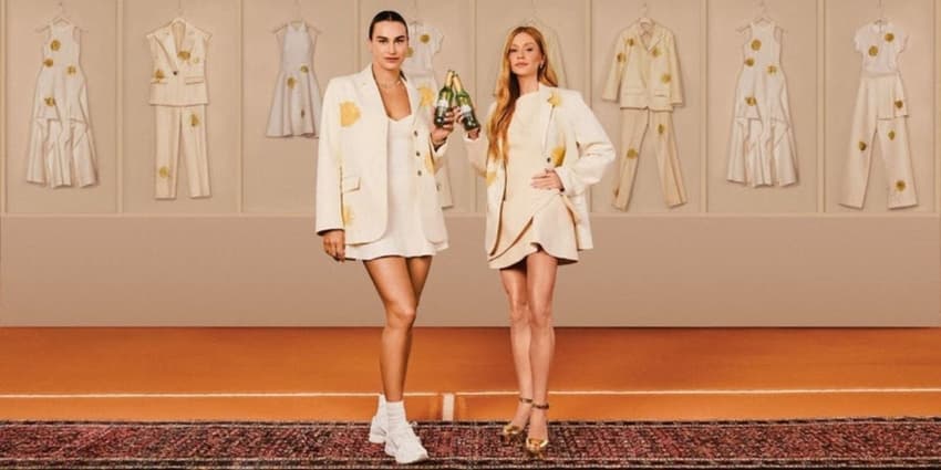 Cerveja distribuída no Brasil une tenista número 1 do ranking e Marina Ruy Barbosa (Foto: Divulgação / Stella Artois)