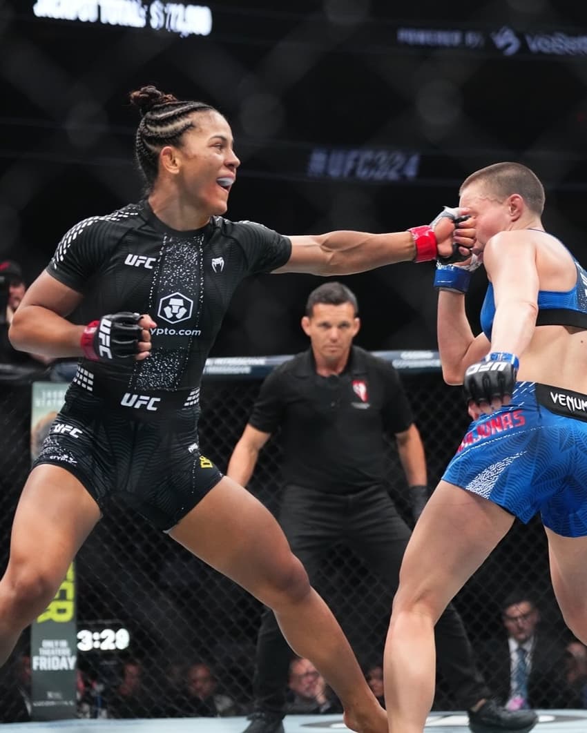 Natália enfileira ex-campeãs (Foto: Reprodução Instagram UFC)