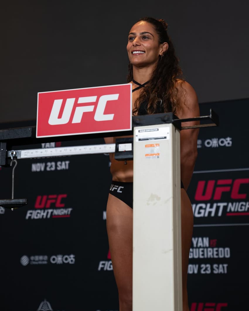 Tabatha Ricci lidera tropa brasileira no UFC Vegas do dia 4 de abril (Foto: Reprodução Instagram tabatha.ricci)