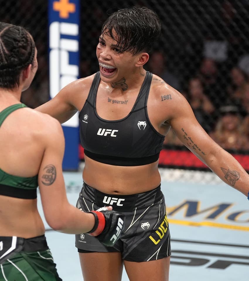 Iasmin Lucindo está suspensa do UFC (Foto: Reprodução Twitter UFC Brasil)