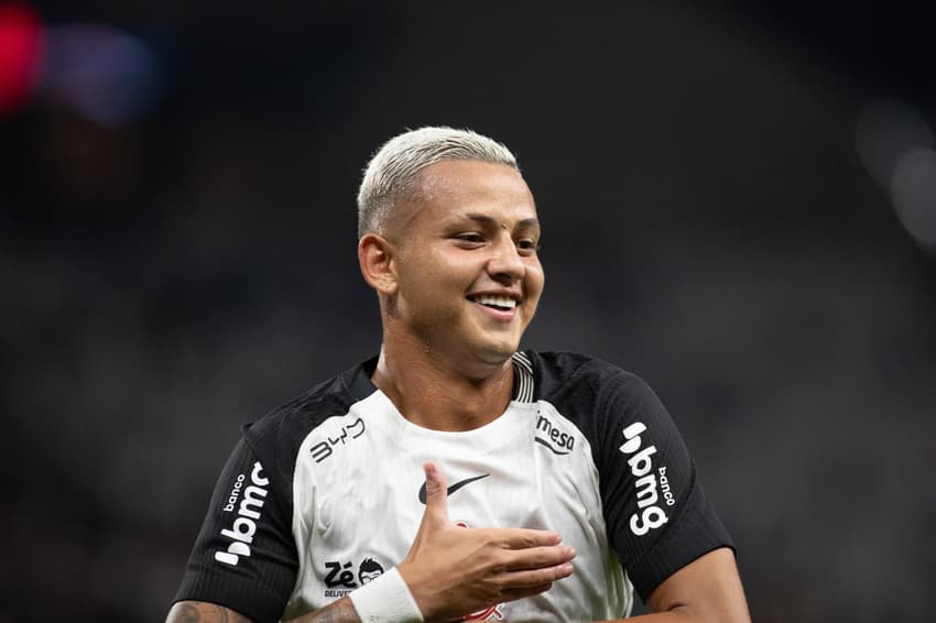 Kayke fechou o placar para o Corinthians (Foto: Jefferson José/Fotopress/Gazeta Press))