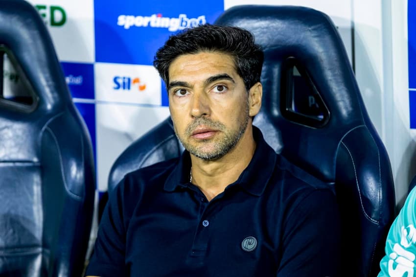 Abel Ferreira, técnico do Palmeiras, foi expulso após o término da partida contra o Fluminense, disputada na Arena Barueri, pela quarta rodada do Campeonato Brasileiro (Foto: Marco Miatelo / Código 19 / Gazeta Press)
