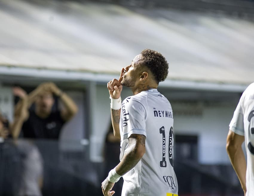 Neymar entra no top-10 de maiores artilheiros do Santos com 152 gols. (Foto: Luccas Souza/MyPhoto Press/Gazeta Press)