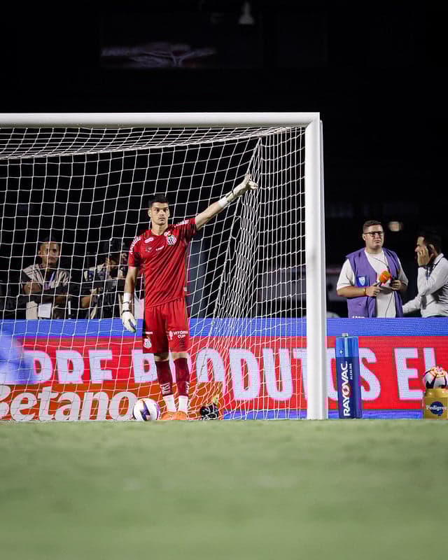 Gabriel Brazão durante o clássico do Santos contra o São Paulo, no Morumbis. (Foto: Raul Baretta/ Santos FC)