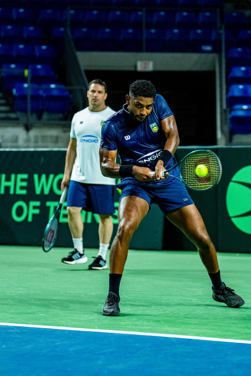 João Lucas Reis em treino do Brasil na Davis (Foto: André Gemmer/CBT)