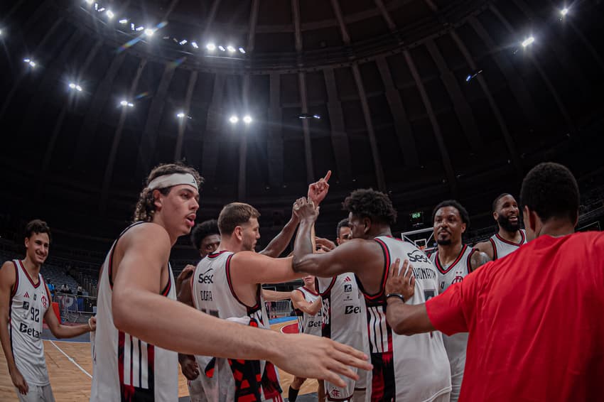 Flamengo dominou o São José no Maracanãzinho e reencontrou o caminho das vitórias no NBB (Foto: Paula Reis / Flamengo)