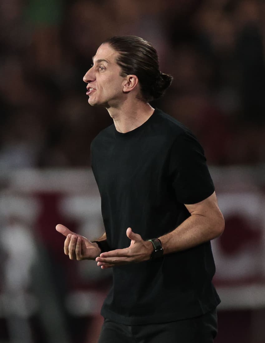 Filipe Luís durante jogo contra o Lanús (Foto: Divulgação/Flamengo)
