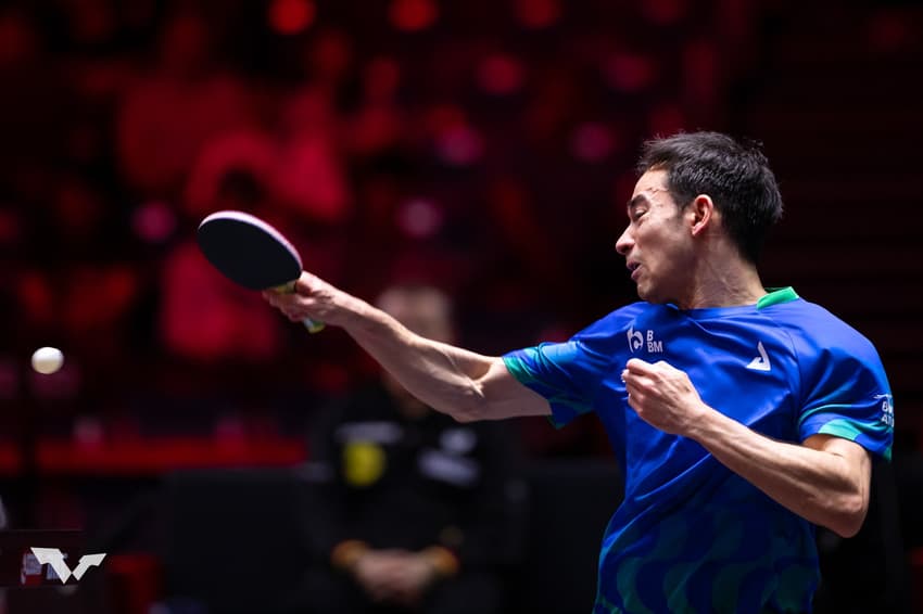 Hugo Calderano no WTT Singapura Smash 2026 (Foto: World Table Tennis)