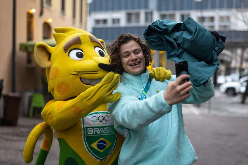 Coletiva de imprensa com o atleta Lucas Pinheiro Braathen na casa Brasil em Milão. Foto: Jonne Roriz/COB