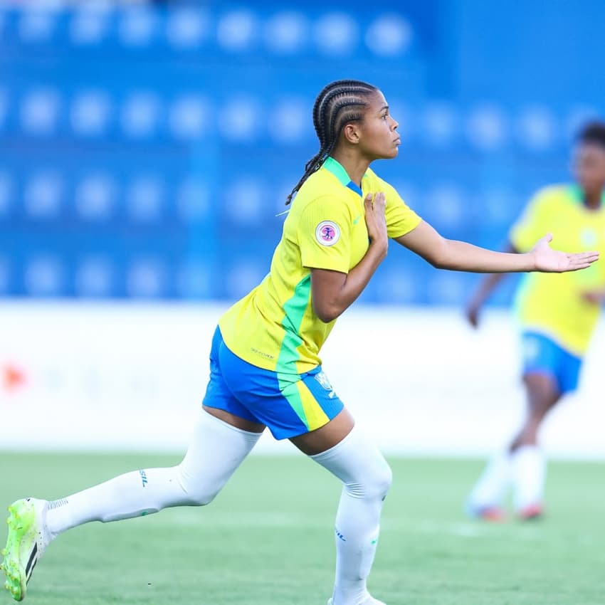 Carioca, do Fluminense, marcou pela Seleção Brasileira no Sul-Americano Feminino Sub-20 (Foto: Staff Images/CBF)