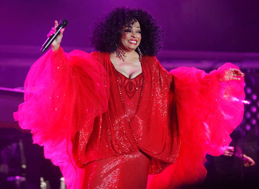 Diana Ross foi a atração do Show do Intervalo do Super Bowl XXX (Foto: REUTERS/Andrea De Silva)