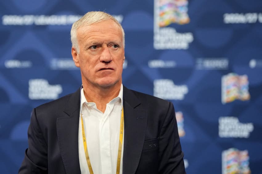 Didier Deschamps, técnico da França pela terceira Copa do Mundo consecutiva (Foto: Pau Barrena / AFP)