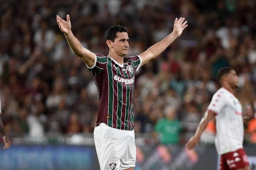 Ganso comemora gol de pênalti para o Fluminense contra o Bangu (Foto: Alexandre Durão / Zimel Press)