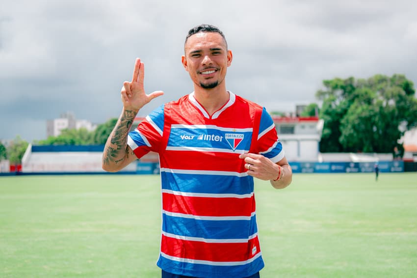 Luiz Fernando é o novo atacante do Fortaleza (Foto: Mateus Lotif/Fortaleza EC)