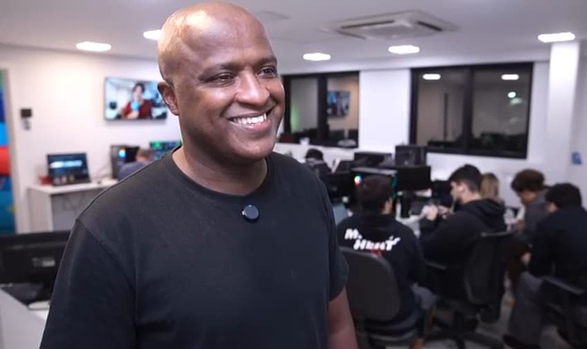 Reinaldo em entrevista ao Lance! (Foto: João Fraga/Lance!)