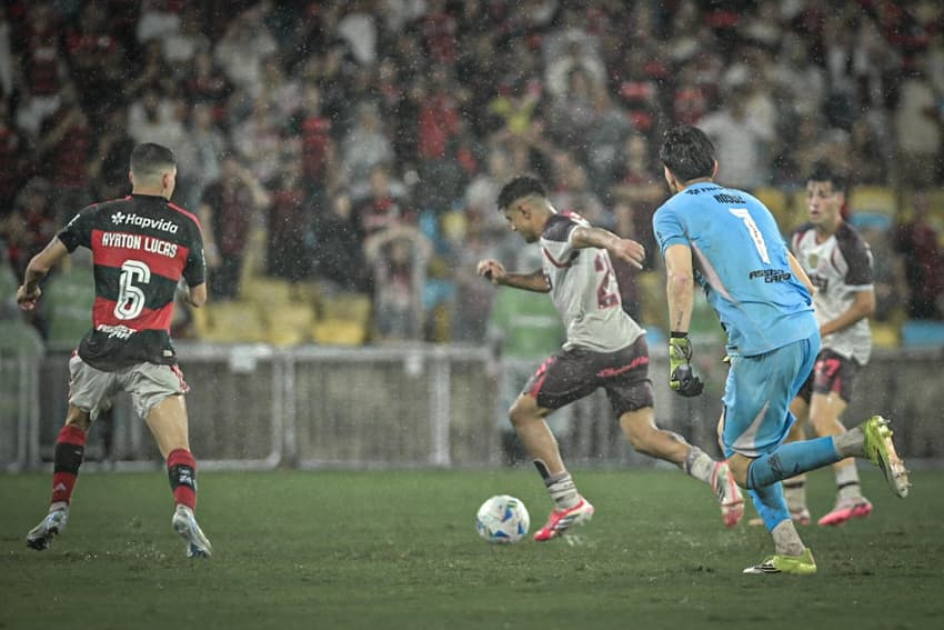 Rossi Ayrton Lucas Flamengo Lanús Recopa