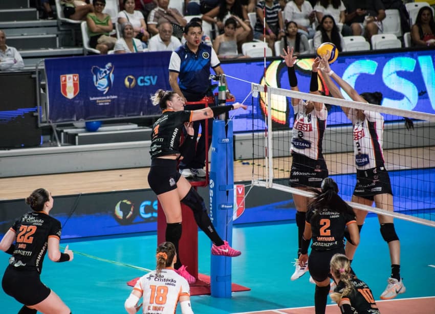 Sesi Bauru x Osasco na final do Sul-Americano de Clubes de vôlei 2026 (Foto: Betto Dolorier/FPV)