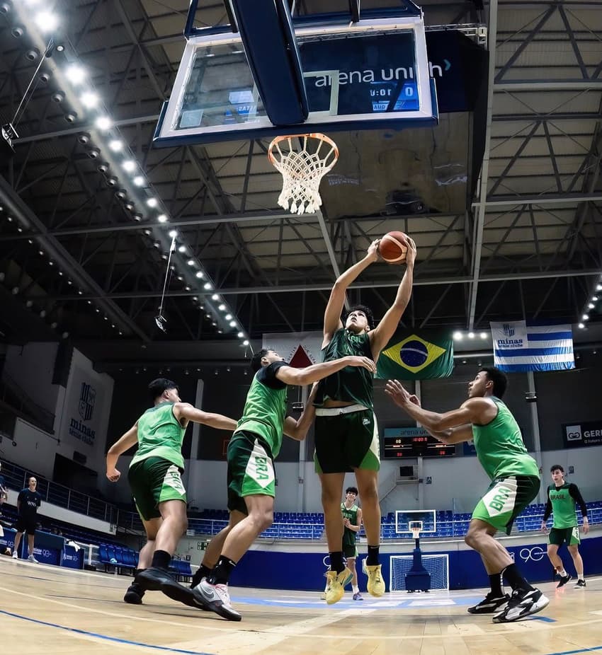 Seleção brasileira de basquete vai enfrentar a Venezuela na Arena UniBH pelas Eliminatórias da Copa do Mundo FIBA Catar 2027 (Foto: Reprodução/ Instagram)