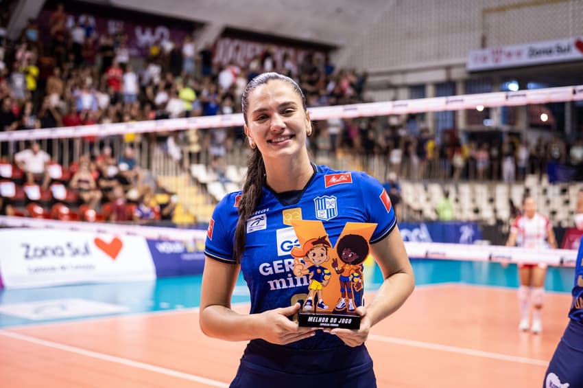 Júlia Kudiess em vitória do Minas sobre o Tijuca no returno da Superliga Feminina 25/26 (Foto: Thiago Mendes)