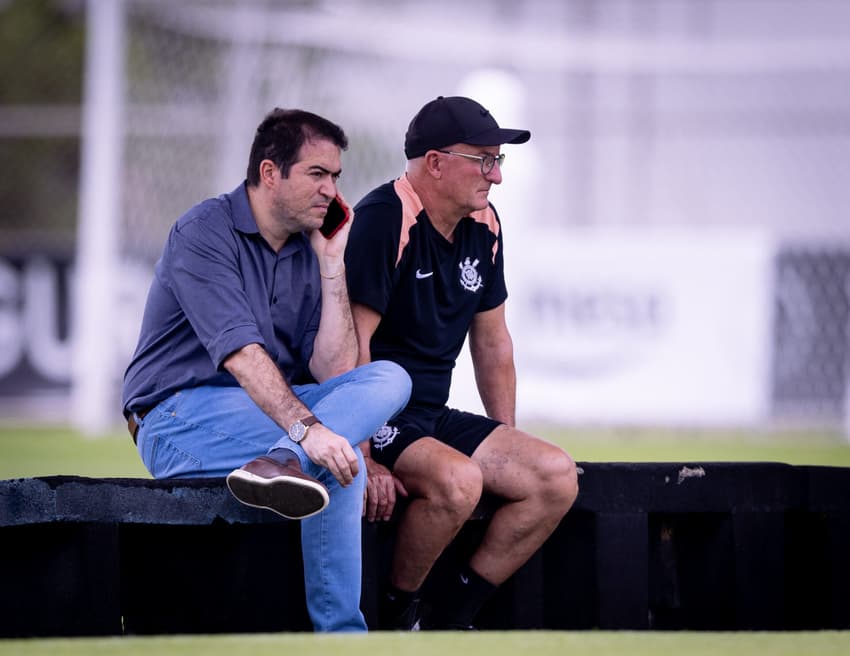 Dorival Júnior, técnico, e Marcelo Paz, executivo de futebol do Corinthians (Foto: Rodrigo Coca/Agência Corinthians)