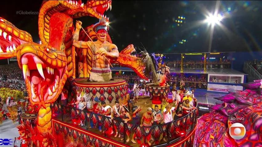 DEsfile Gaviões da Fiel (Foto: Reprodução)