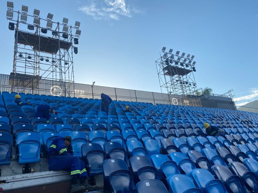 Estrutura do Rio Open em processo de montagem (Foto: Anna Ramos/Lance!)