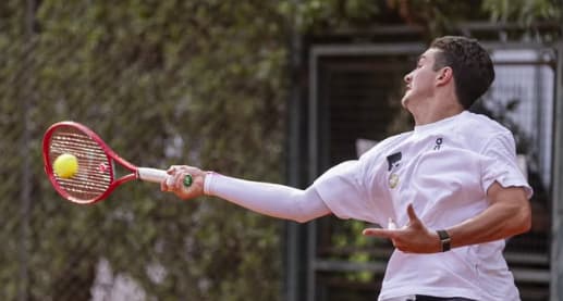 João Fonseca em treino no ATP de Buenos Aires (Divulgação)