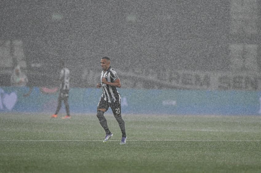 Marçal durante a partida contra o Fluminense no Engenhão pelo campeonato Carioca 2026. Foto: Thiago Ribeiro/Gazeta Press<br>
