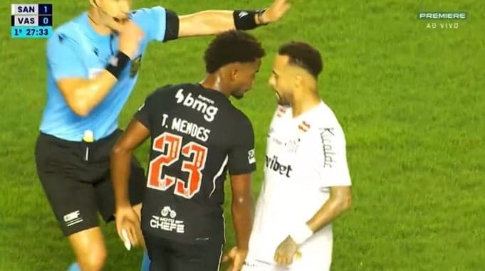 Discussão entre Thiago Mendes e Neymar durante Vasco x Santos (Foto: Reprodução)