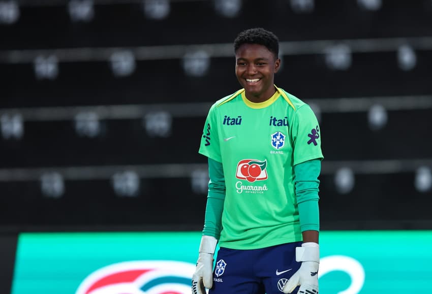 Thaís Lima durante treino da Seleção Feminina na Costa Rica. (Foto: Lívia Villas Boas/Staff Images/CBF)