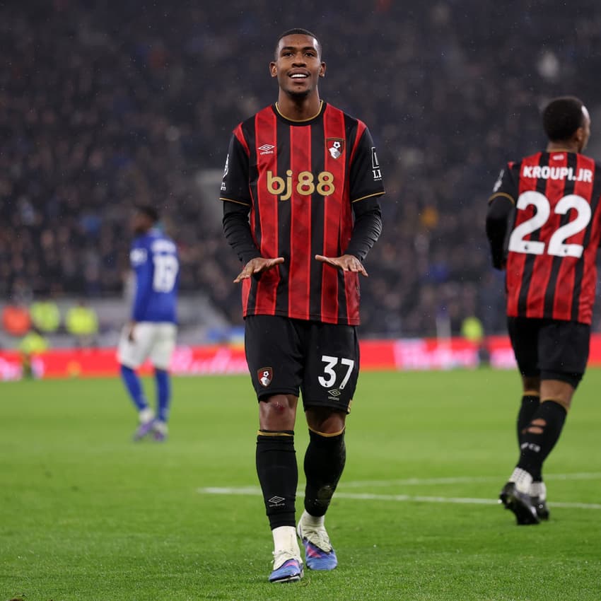 Rayan marcou o gol de empate do Bournemouth sobre o Everton pela Premier League (Foto: Divulgação/Bournemouth)