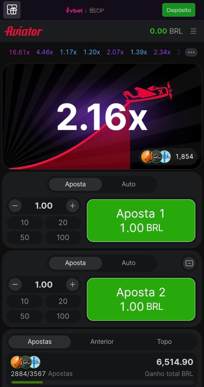 Captura de tela do jogo Aviator na Vbet com uma rodada em curso, multiplicadores e botões de apostas.