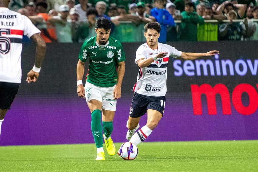 Flaco López na partida entre Palmeiras e São Paulo - Paulistão