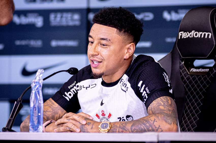 Jesse Lingard já foi apresentado oficialmente pelo Corinthians (Foto: Luccas Souza/MyPhoto Press/Gazeta Press)