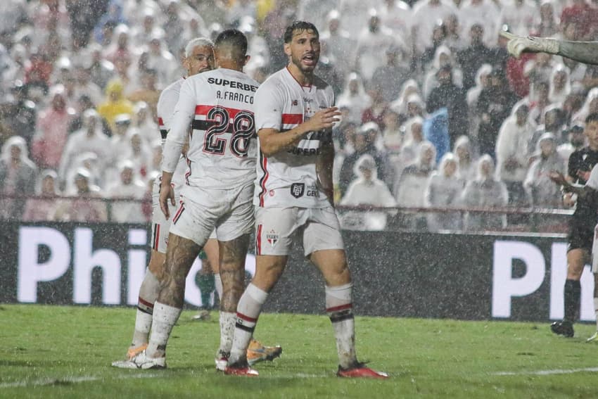 Calleri marcou em São Paulo x Chapecoense  (Foto: Vinicius Nunes/AgÃªncia F8/Gazeta Press)  