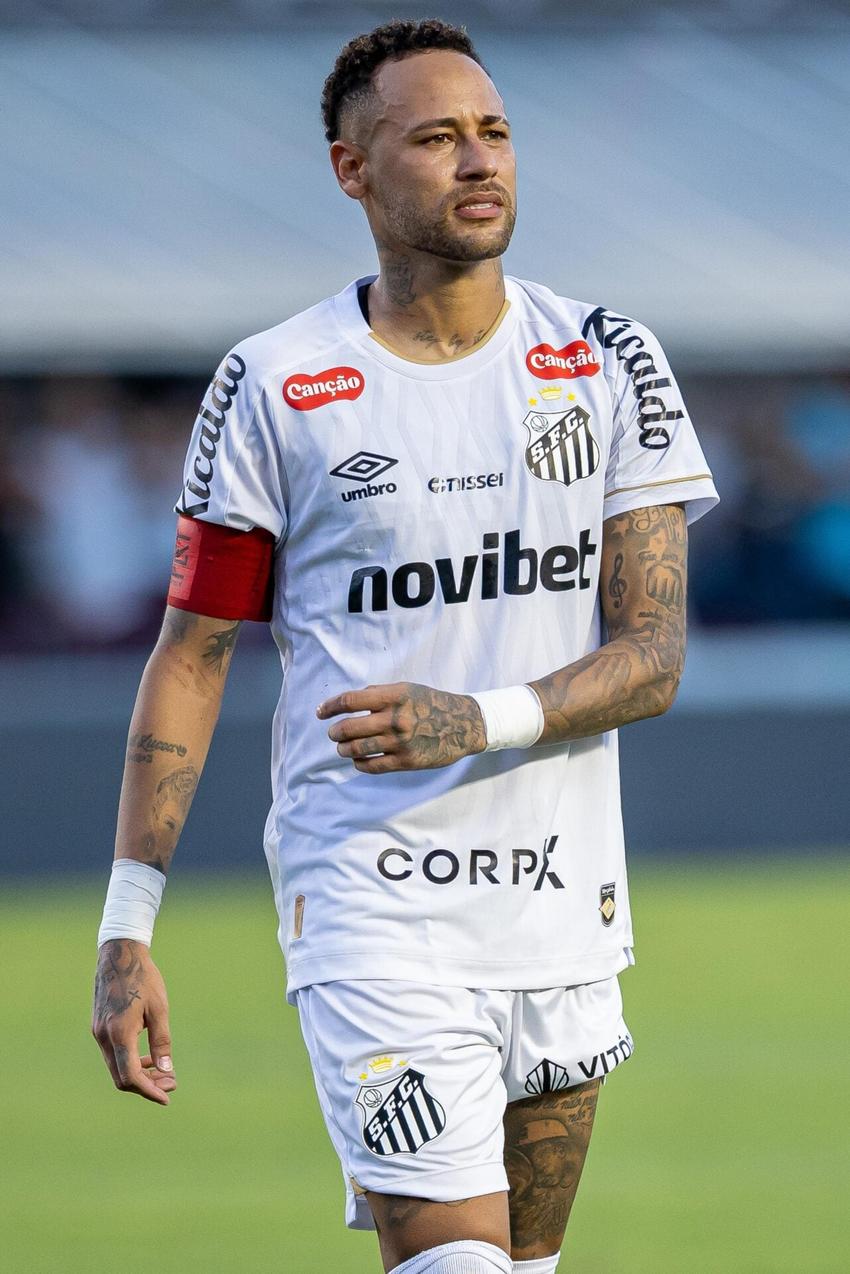 Neymar foi titular do Santos no clássico contra o Corinthians. (Foto: LEO BARRILARI/Gazeta Press)