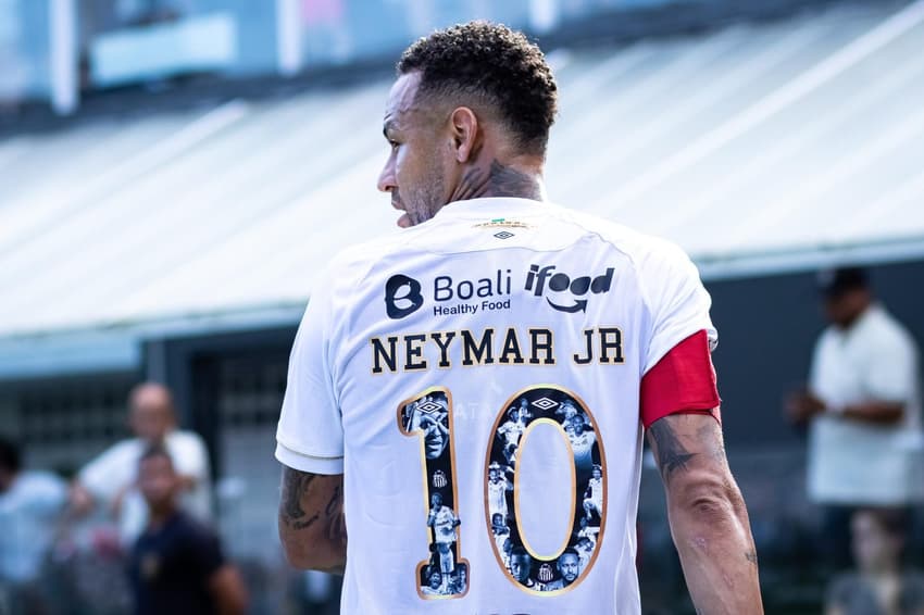 Neymar acumula quatro jogos nesta temporada pelo Santos. (Foto: Tainá Araújo/Photo Premium/Gazeta Press)