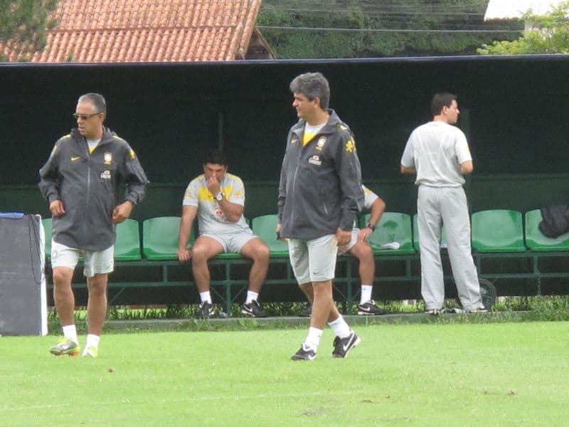 Ney Franco durante o Sul-Americano de 2011, no Peru (Foto: Márcio Iannacca / Lance!)