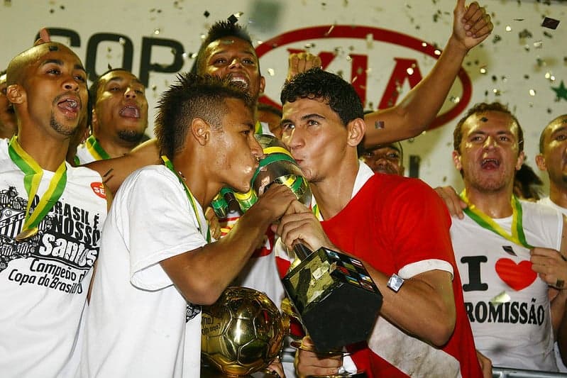 Santos foi campeão da Copa do Brasil em 2010. (Foto: Ricardo Saibun/ Santos FC)