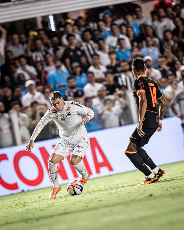 Santos e Corinthians se enfrentaram em janeiro deste ano, pelo Paulistão. (Foto: Raul Bertta/ Santos FC)