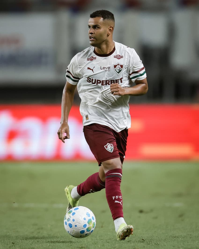 Alisson em ação pelo Fluminense contra o Remo (Foto: Marcelo Gonçalves/ Fluminense FC)