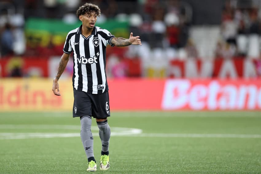 Medina foi a principal contratação do Botafogo (Foto: Vítor Silva/Botafogo)