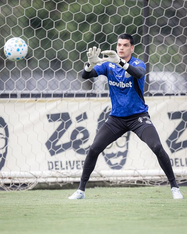 Gabriel Brazão acumula 103 partidas com a camisa do Santos. (Foto: Raul Baretta/ Santos FC)