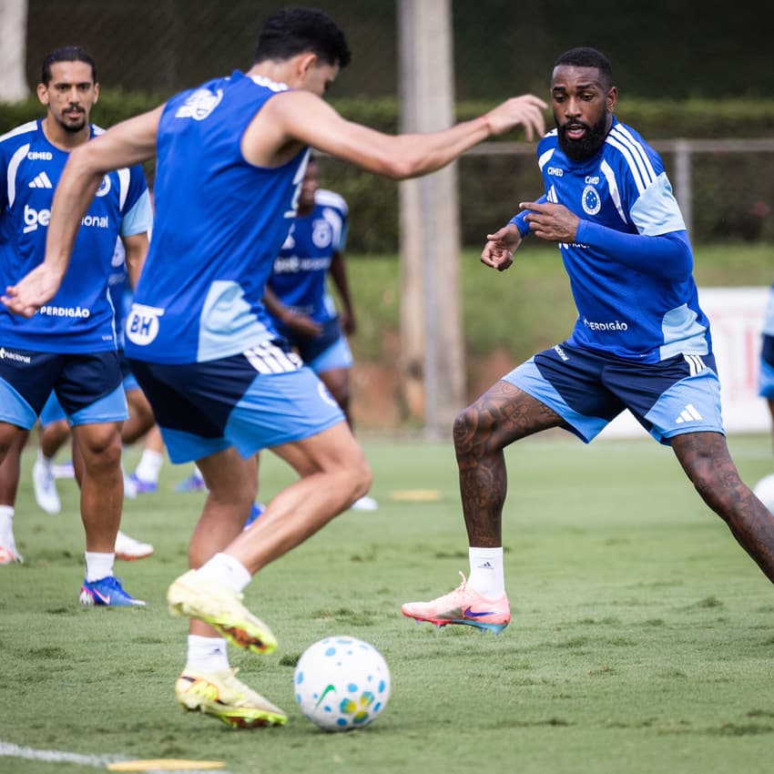 Treino, na Toca 2 (Foto: Gustavo Aleixo/Cruzeiro) 