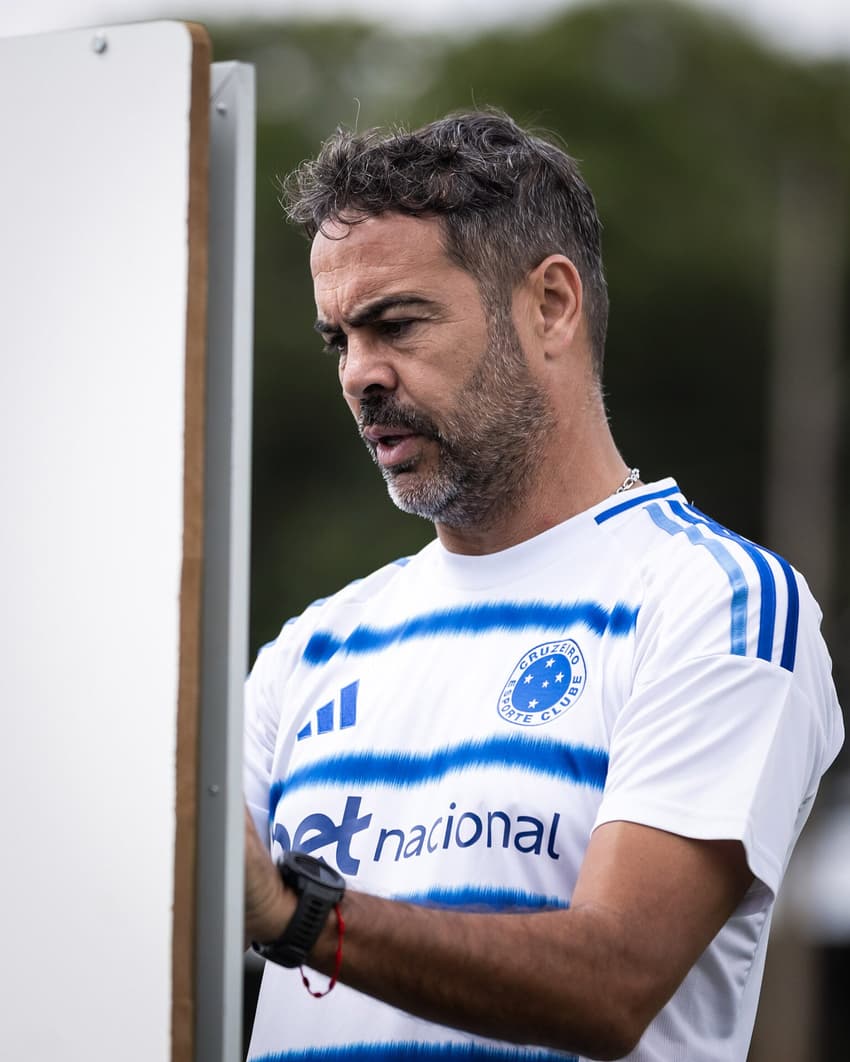 Treino, na Toca 2 (Foto: Gustavo Aleixo/Cruzeiro) 