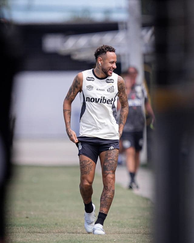 Neymar tem cinco partidas pelo Santos nesta temporada e três gols. (Foto: Raul Baretta/ Santos FC)