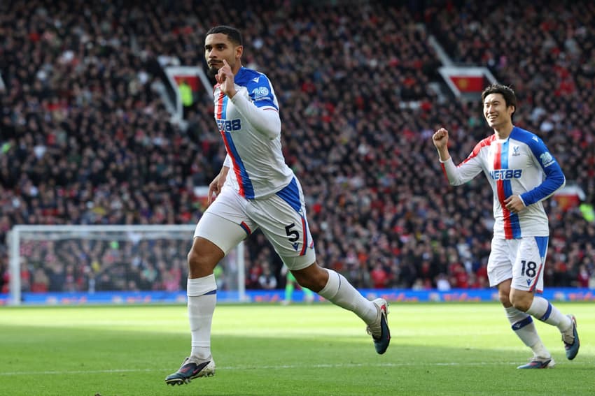 Lacroix comemora gol do Crystal Palace sobre o United (Foto: Darren Staples / AFP)