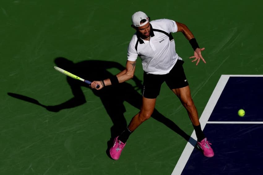 O italiano Matteo Berrettini na vitória sobre o francês Adrian Mannarino em Indian Wells Tennis (Foto: Matthew Stockman/AFP)